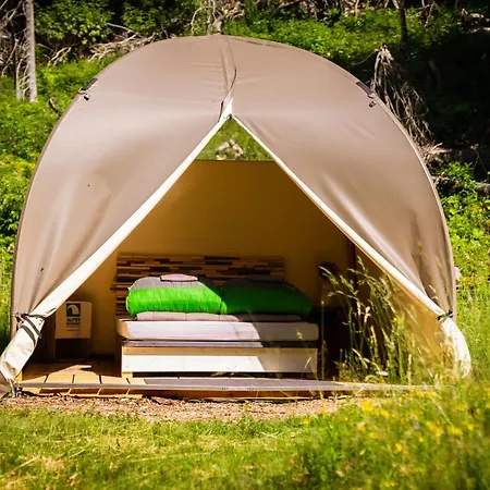 Eco Bivouac Village Igloos Annecy - Le Semnoz - A 20 Minutes D'Annecy Exterior photo
